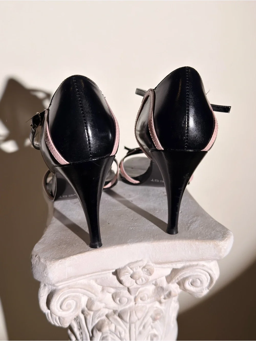 AS IS Y2K Nine West Black T-Strap Heel Sandals with Pink Accents and Bows